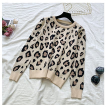 Load image into Gallery viewer, Women&#39;s Knit Leopard Two Pieces Outfit
